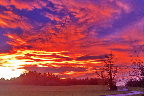 Sonnenuntergang bei Prien-Stetten  Foto: Anton Hötzelsperger