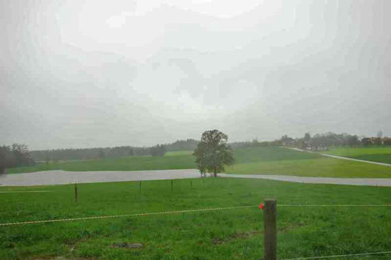 Hochwasser südöstlich von Stetten   Foto: Anton Hötzelsperger