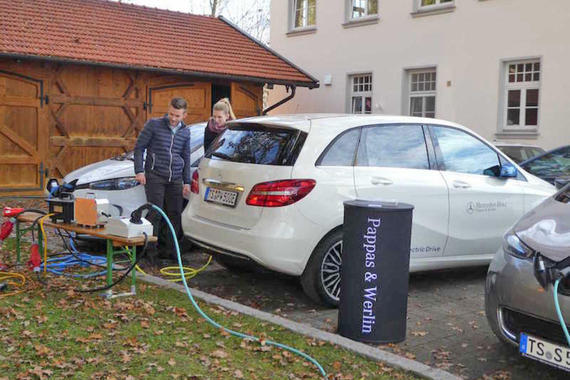 Der Mercedes B-Klasse Electric Drive des Autohauses Pappas & Werlin Traunstein.  Foto: Anton Hötzelsperger
