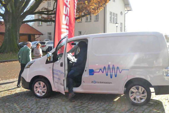 Der NISSAN e-NV200 des Autohauses MKM Huber Wasserburg.  Foto: Anton Hötzelsperger