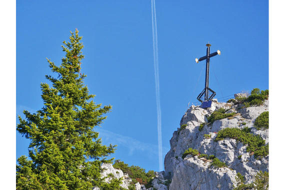 Gipfelkreuz auf der Kampenwand  Foto: Johannes Almer
